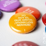 chapas divertidas para bodas frases de boda